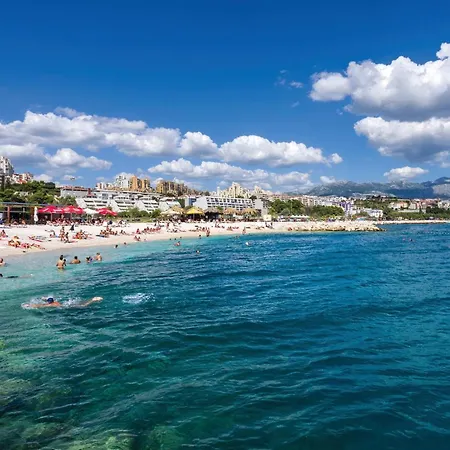 Gorgeous In Stobrec With Sauna 펜션 스플리트