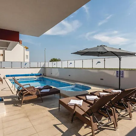 Beautiful In Stobrec With Sauna 別荘 スプリト