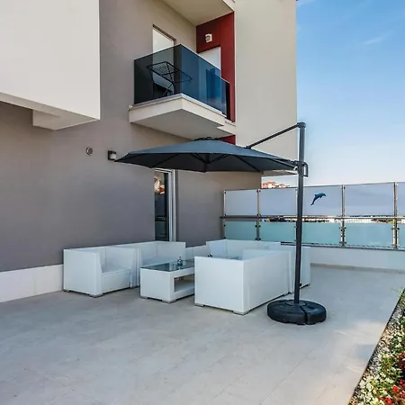 Beautiful In Stobrec With Sauna *