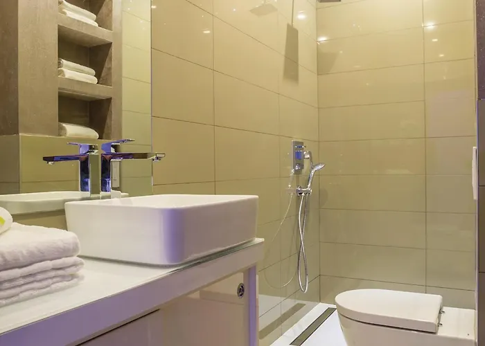 Beautiful In Stobrec With Sauna 펜션